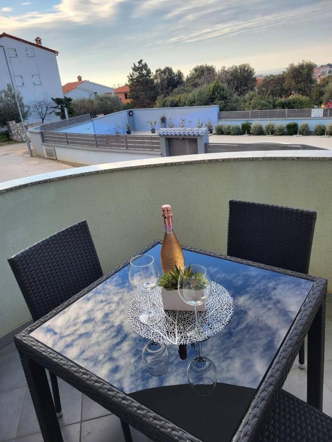 Apartma Dolores Vodnjan Exterior photo